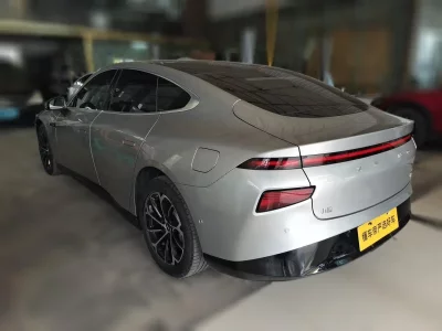 XPeng P7