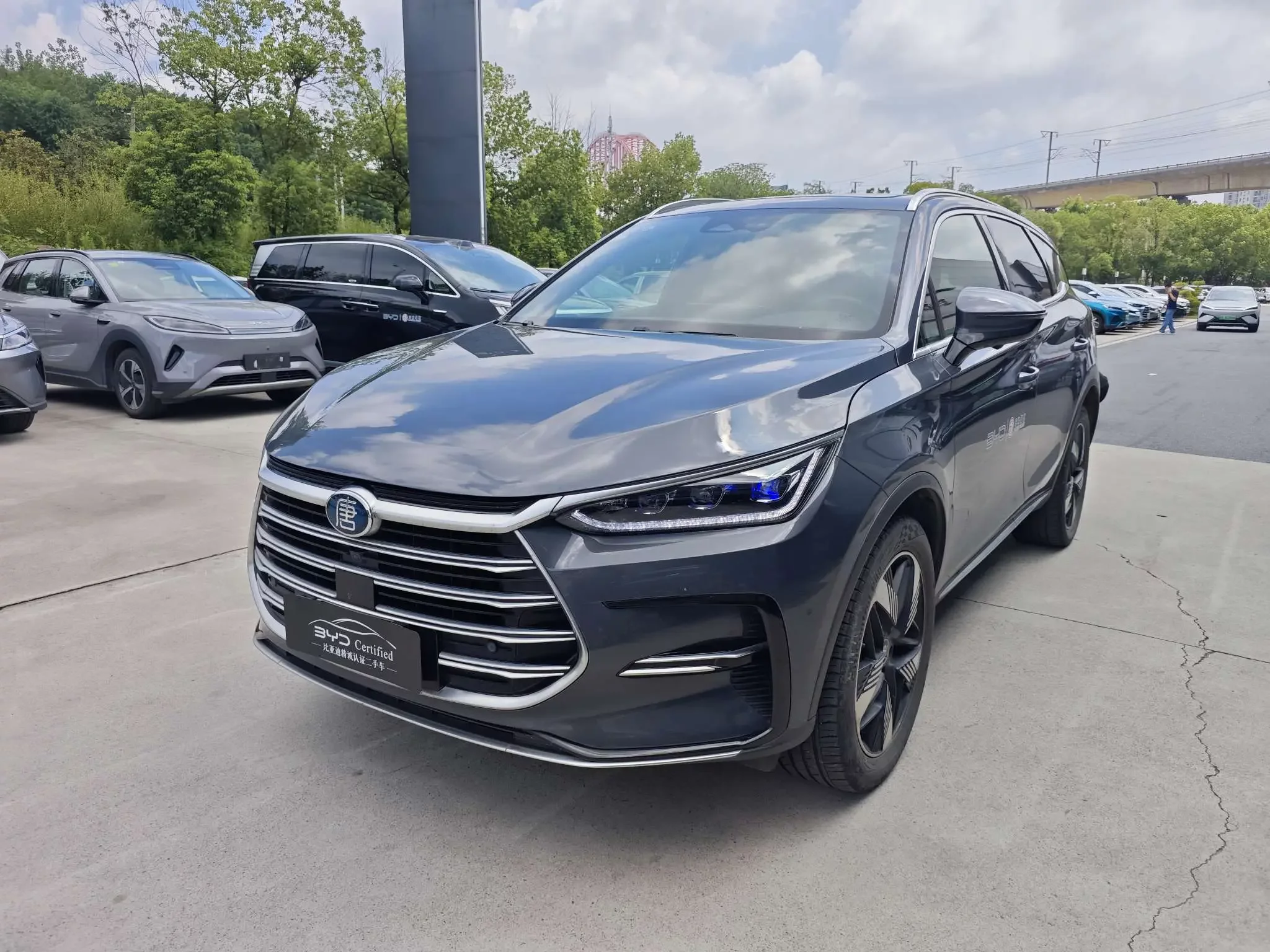 BYD Tang DM 2023