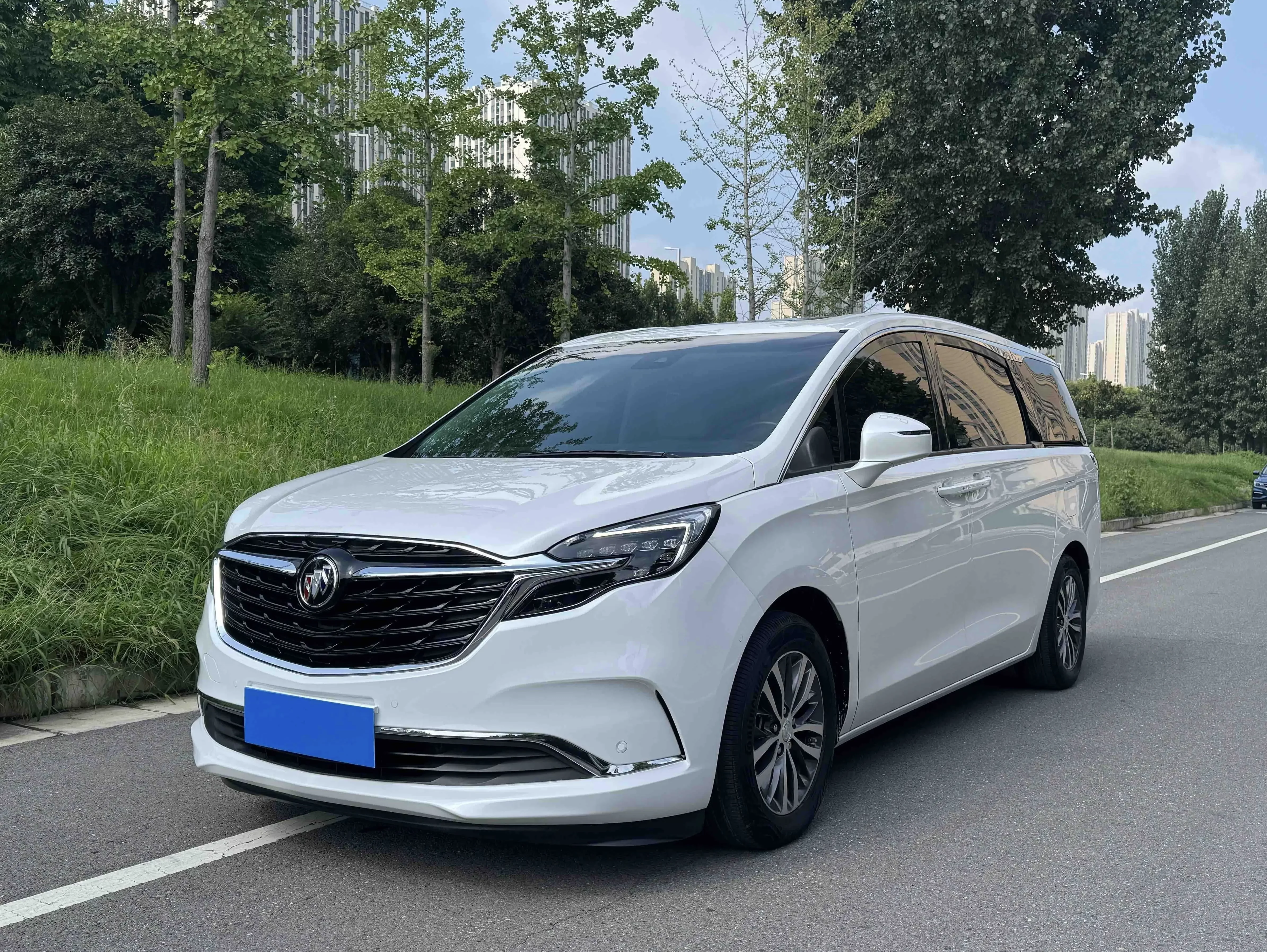 Buick GL8 2022