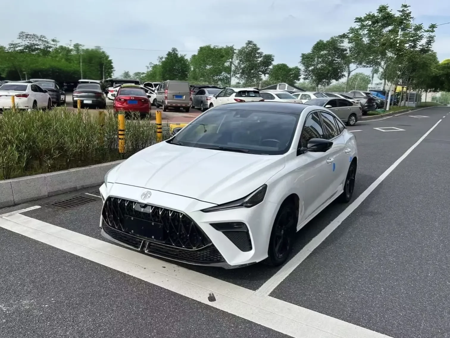 MG 5 Scorpio  из Китая