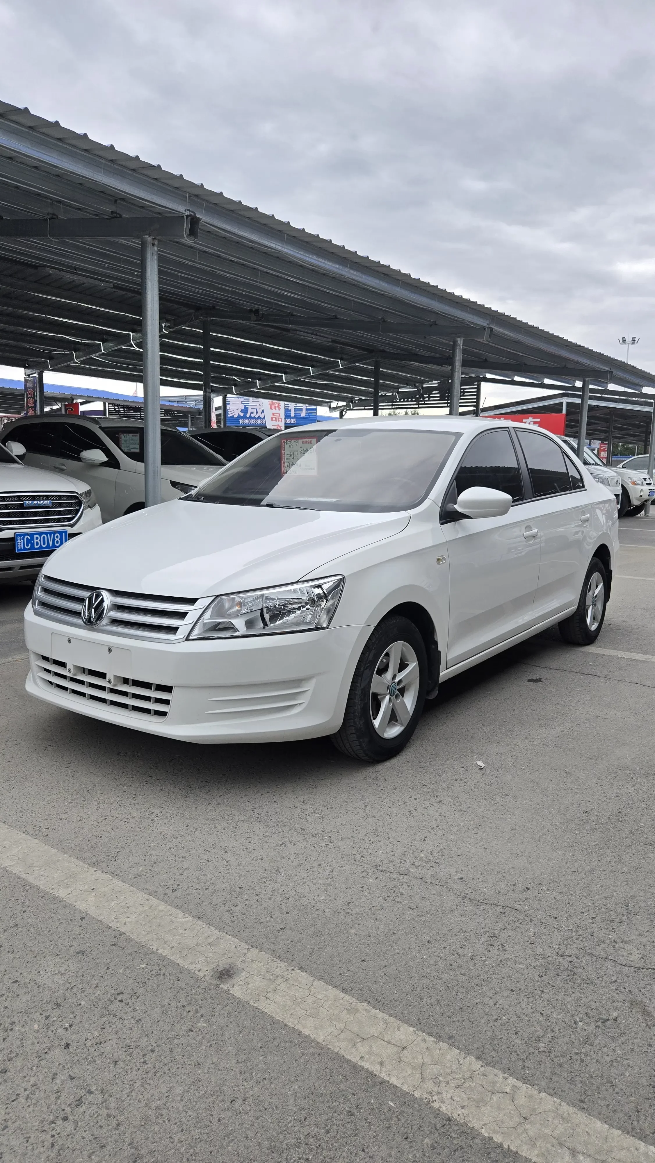 Volkswagen Santana  из Китая