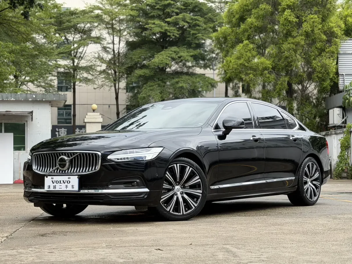 Volvo S90