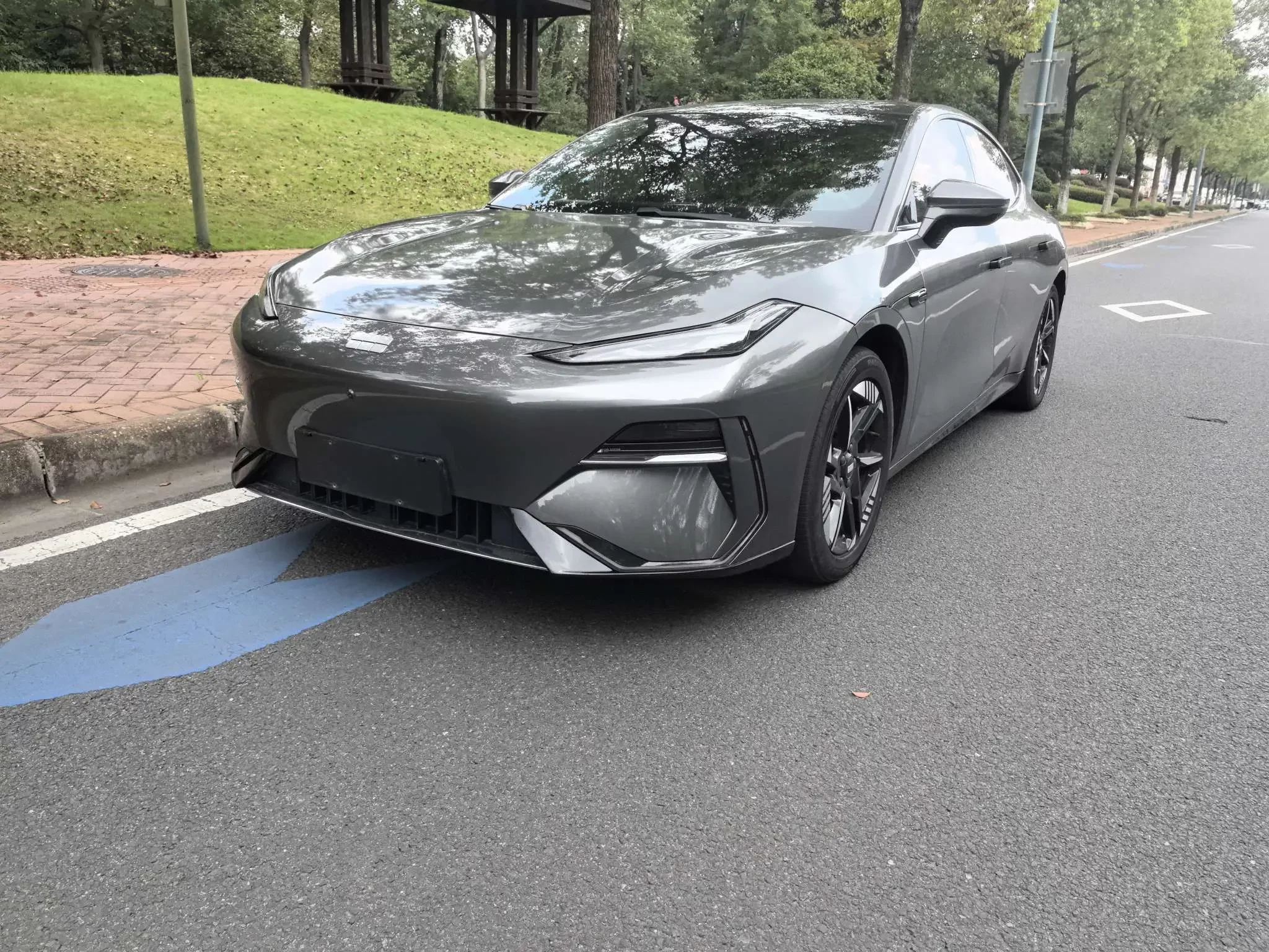 Geely Galaxy E8 2024