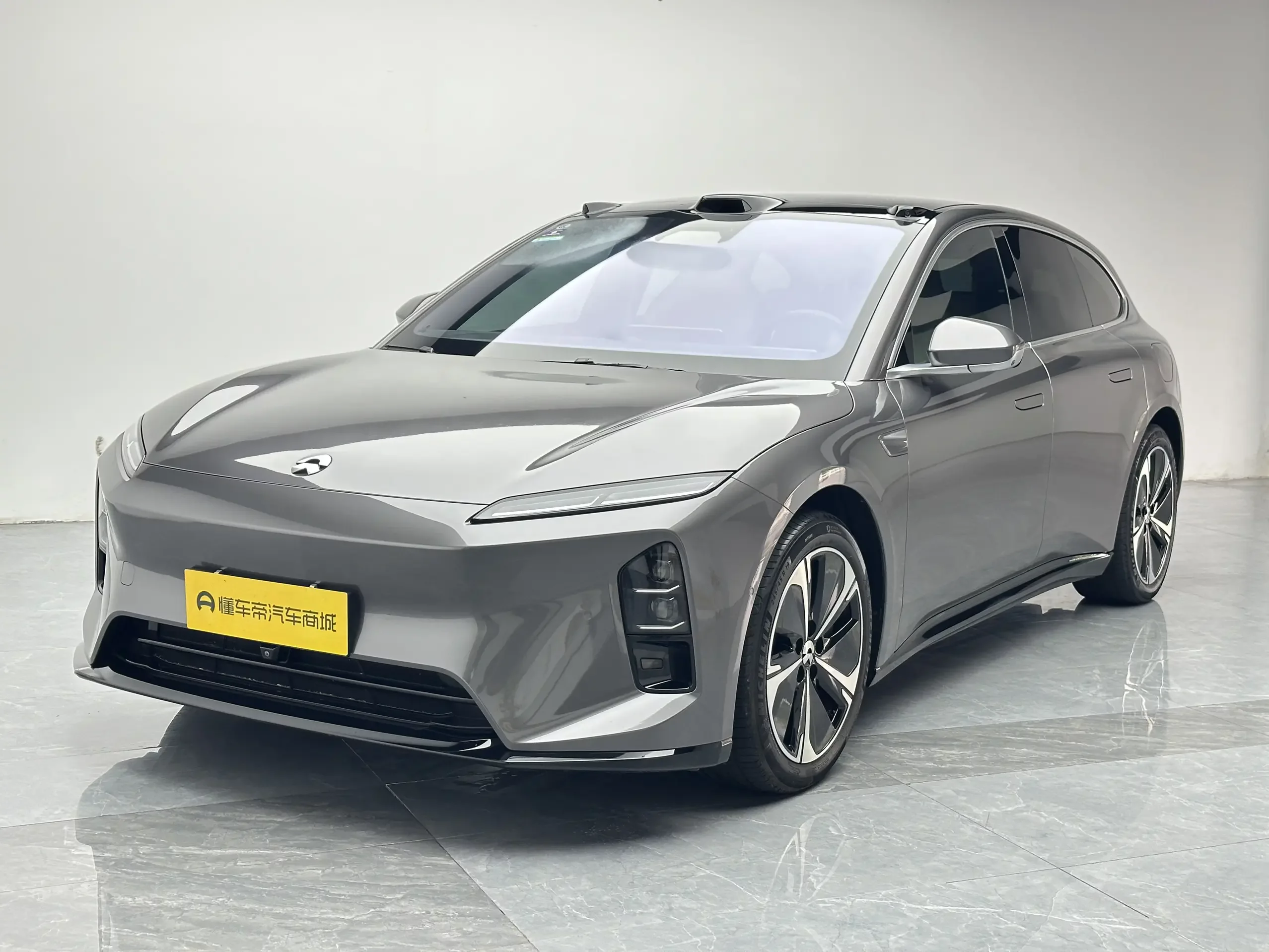 NIO ET5T