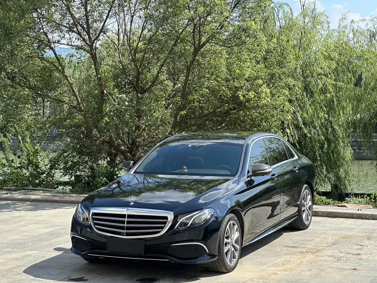 Mercedes-Benz E-Class 2018