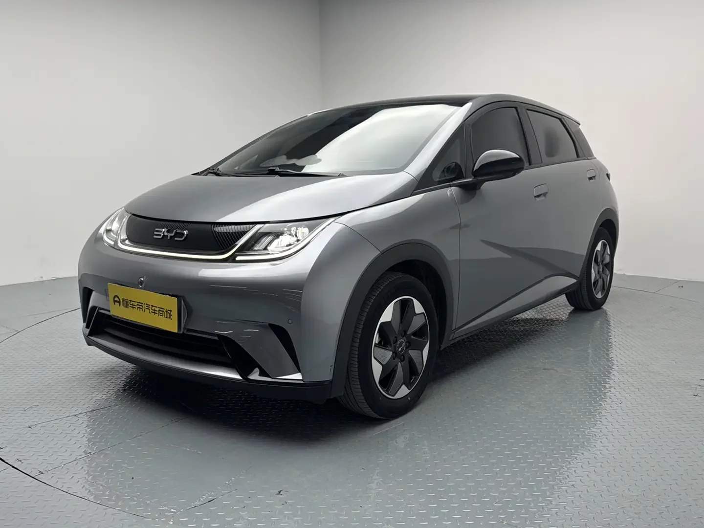 BYD dolphin 2024