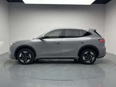 Geely Galaxy E5