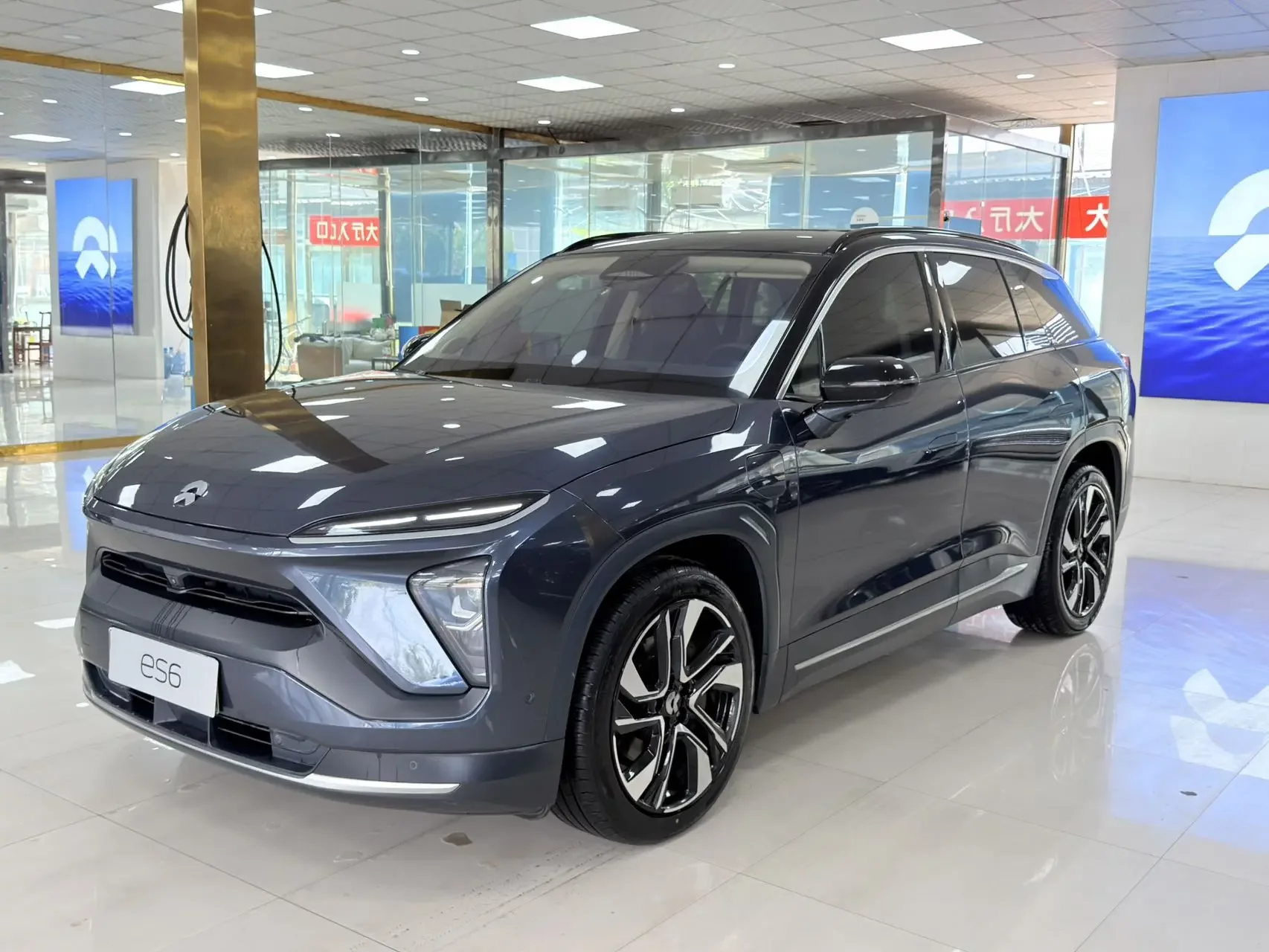 NIO ES6
