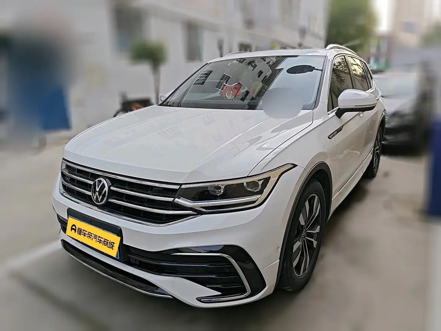 Volkswagen Tiguan L
