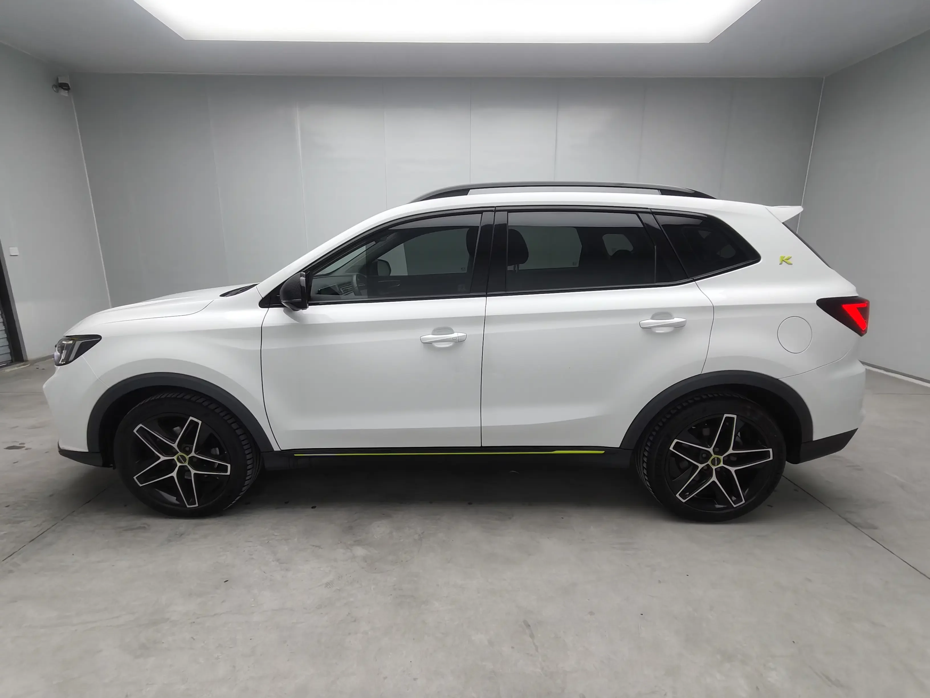 Roewe RX5