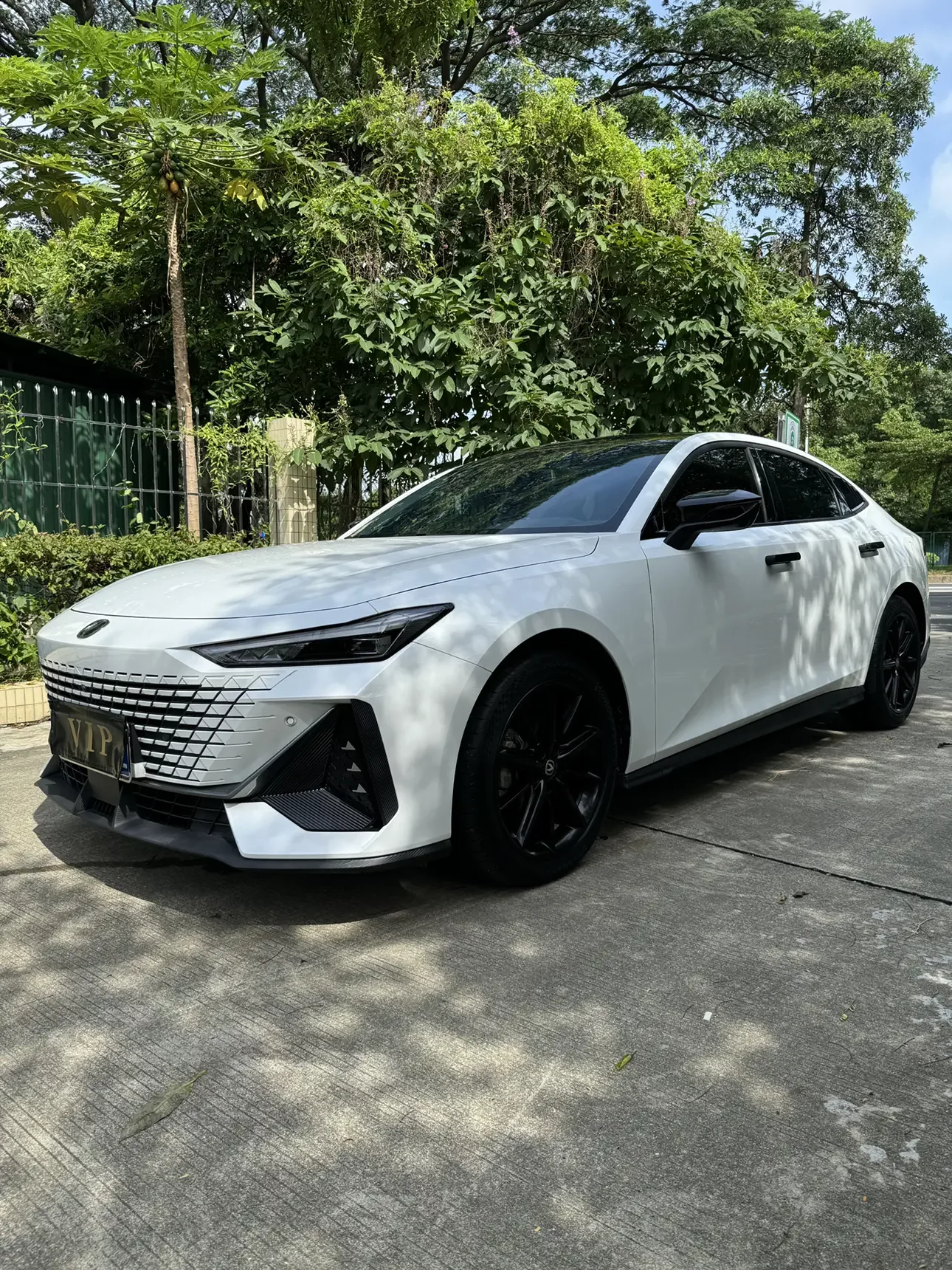 Changan UNI-V