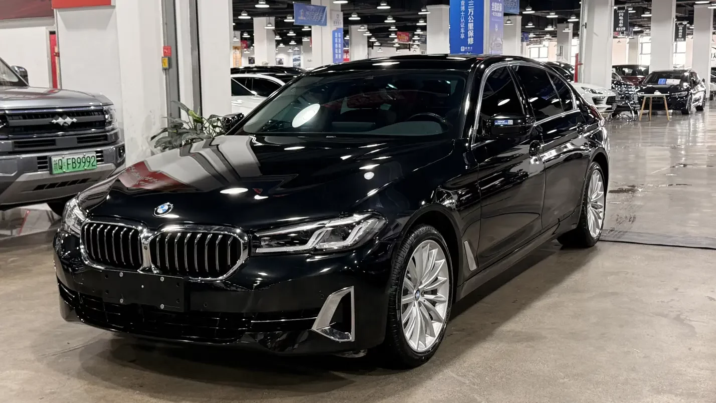 BMW 5-SERIES