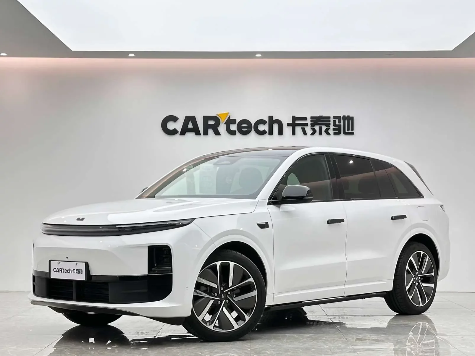 Lixiang L6 2024