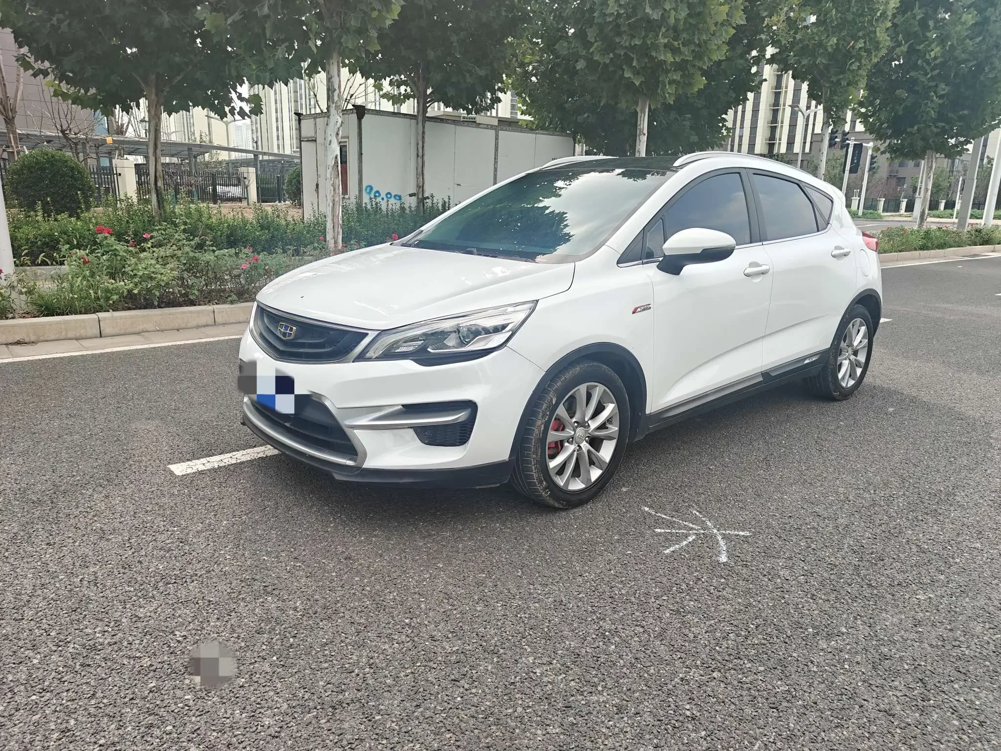 Geely Emgrand GS
