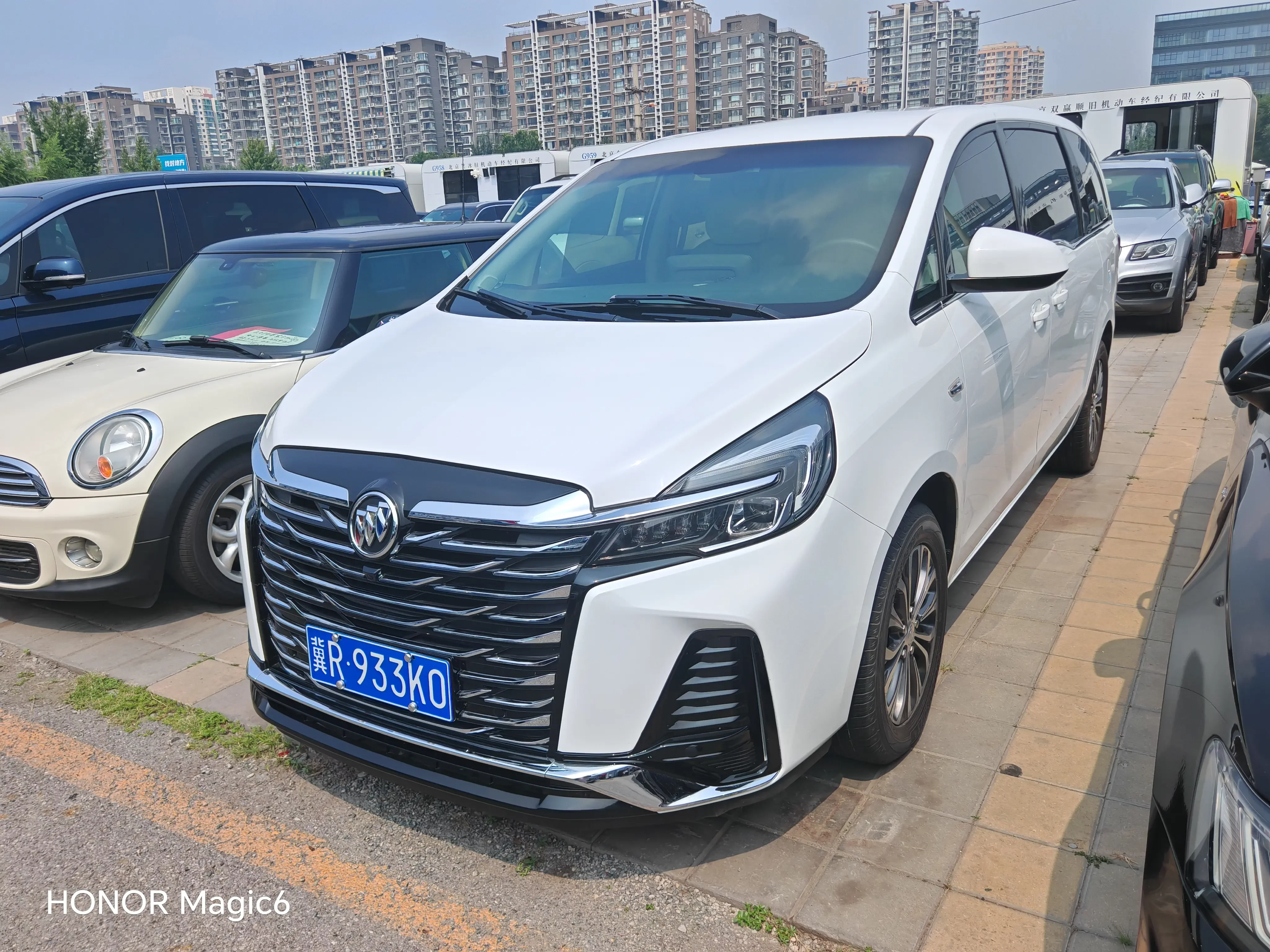 BUICK GL8