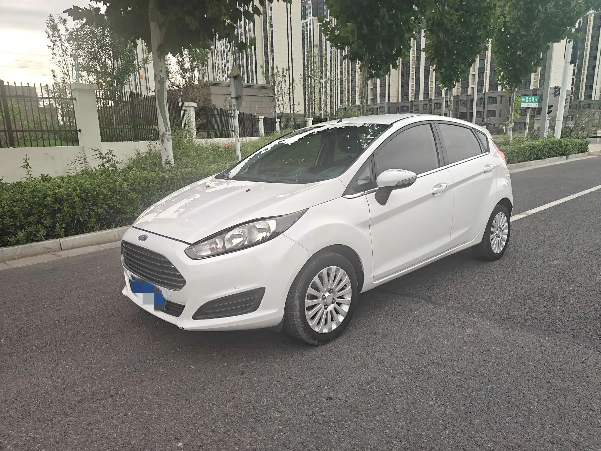 Ford carnival  из Китая