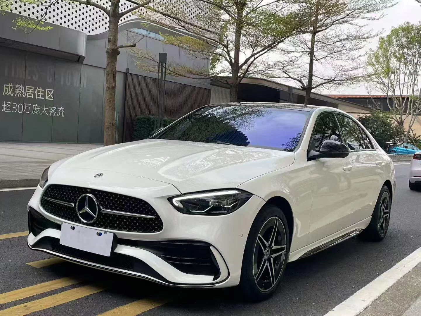 MERCEDES-BENZ C-CLASS