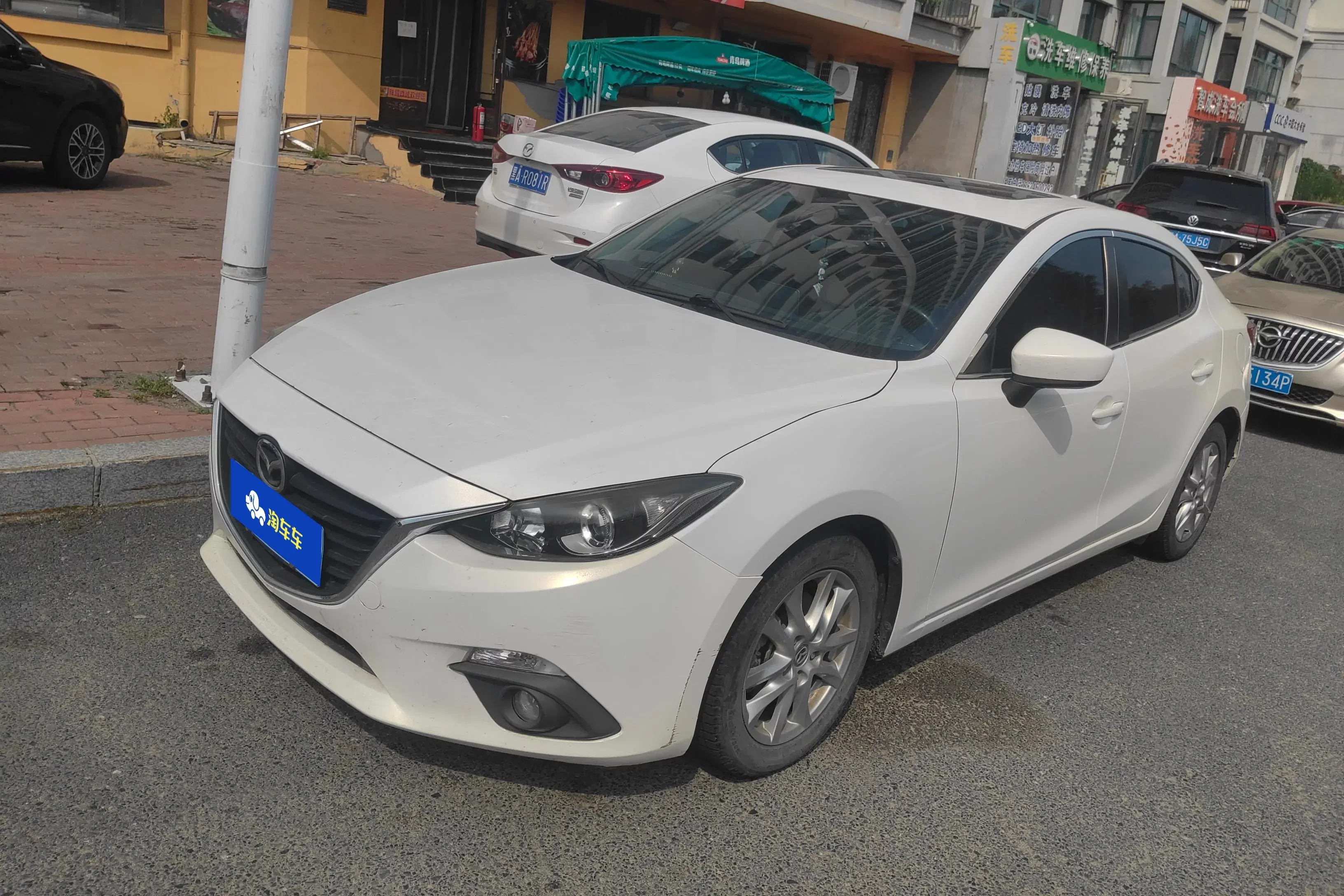 Mazda Axela