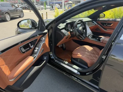 Mercedes-Benz Maybach S-Class