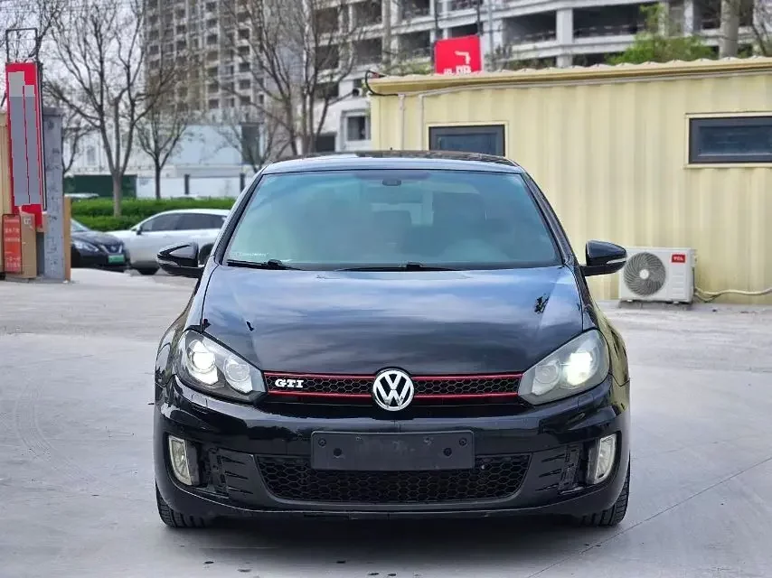 Volkswagen Golf GTI  из Китая