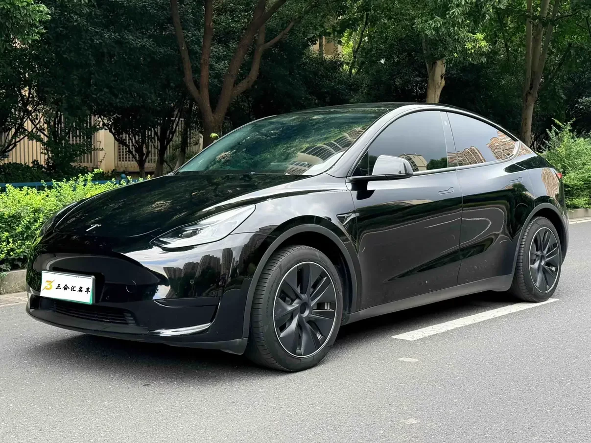 Tesla Model Y  из Китая