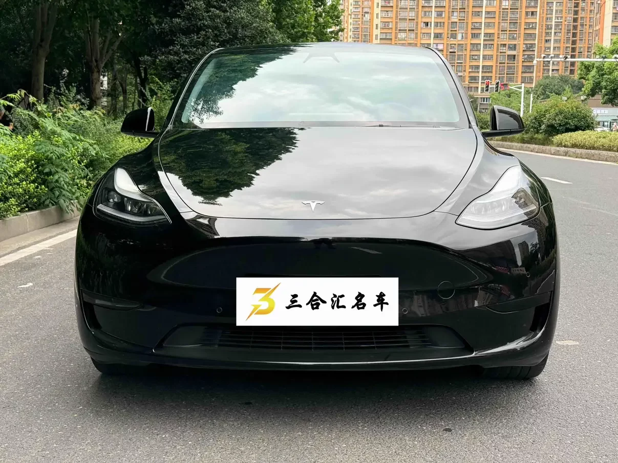 Tesla Model Y  из Китая