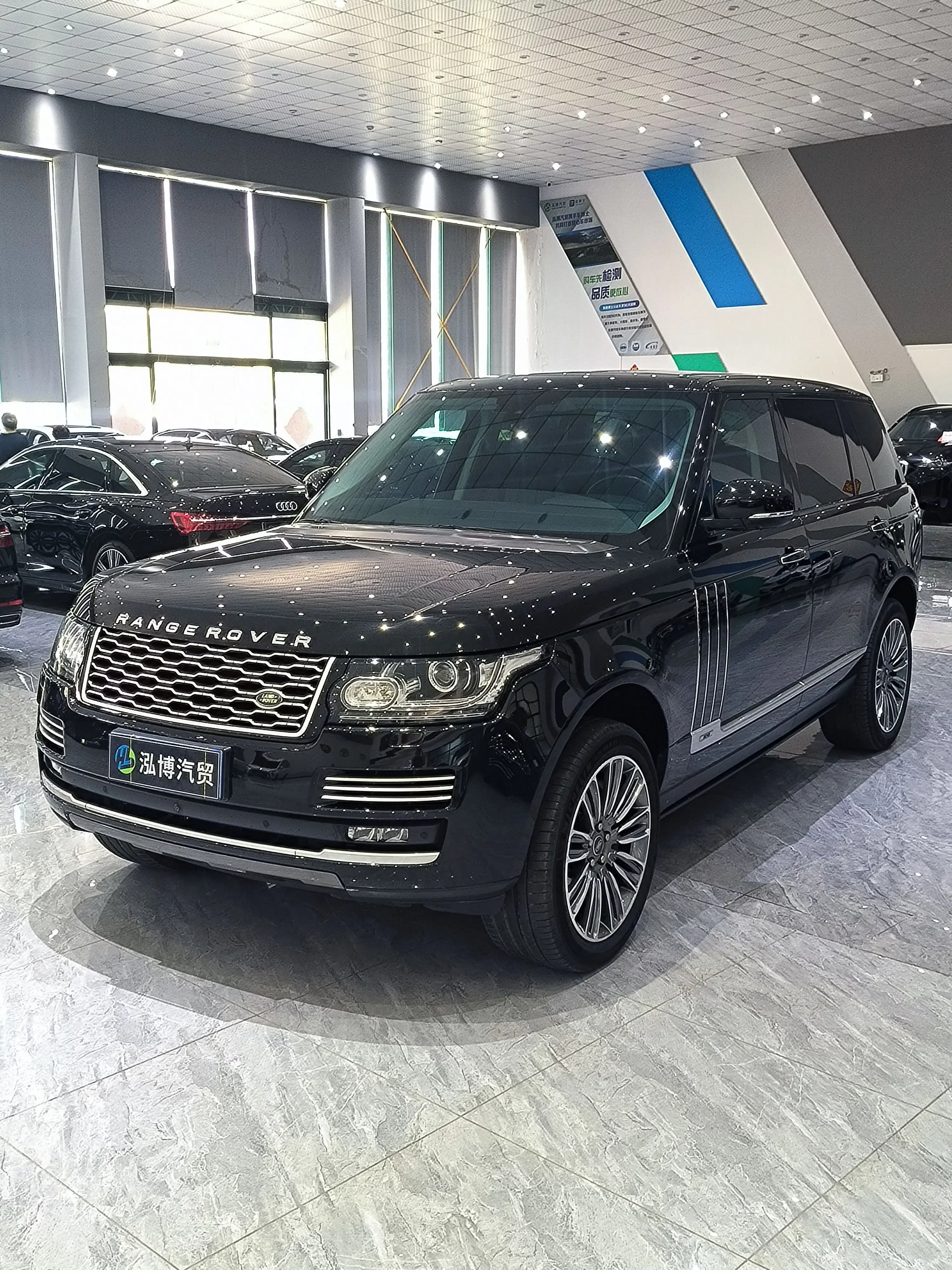 Land Rover range rover