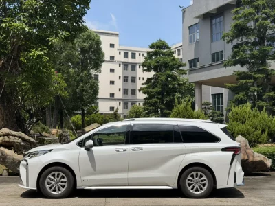 Toyota Granvia