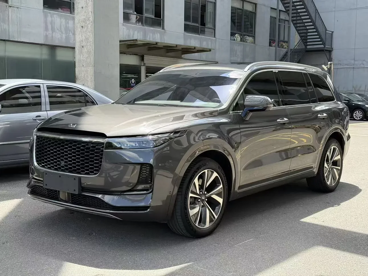 Lixiang ONE
