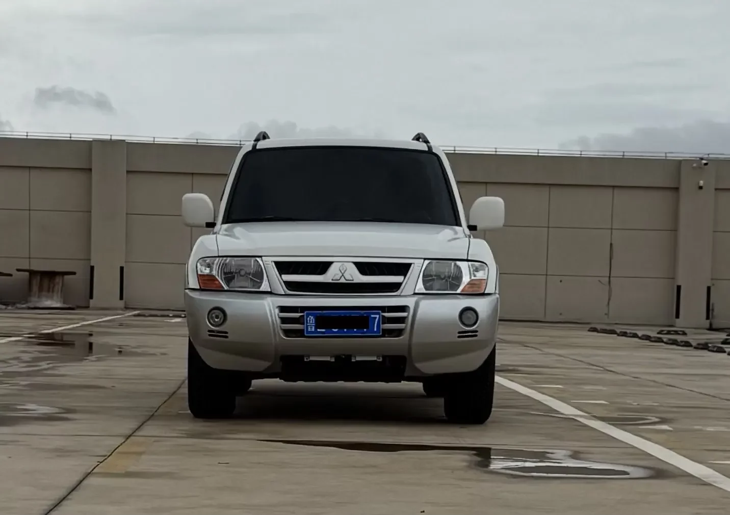 Mitsubishi Pajero  из Китая