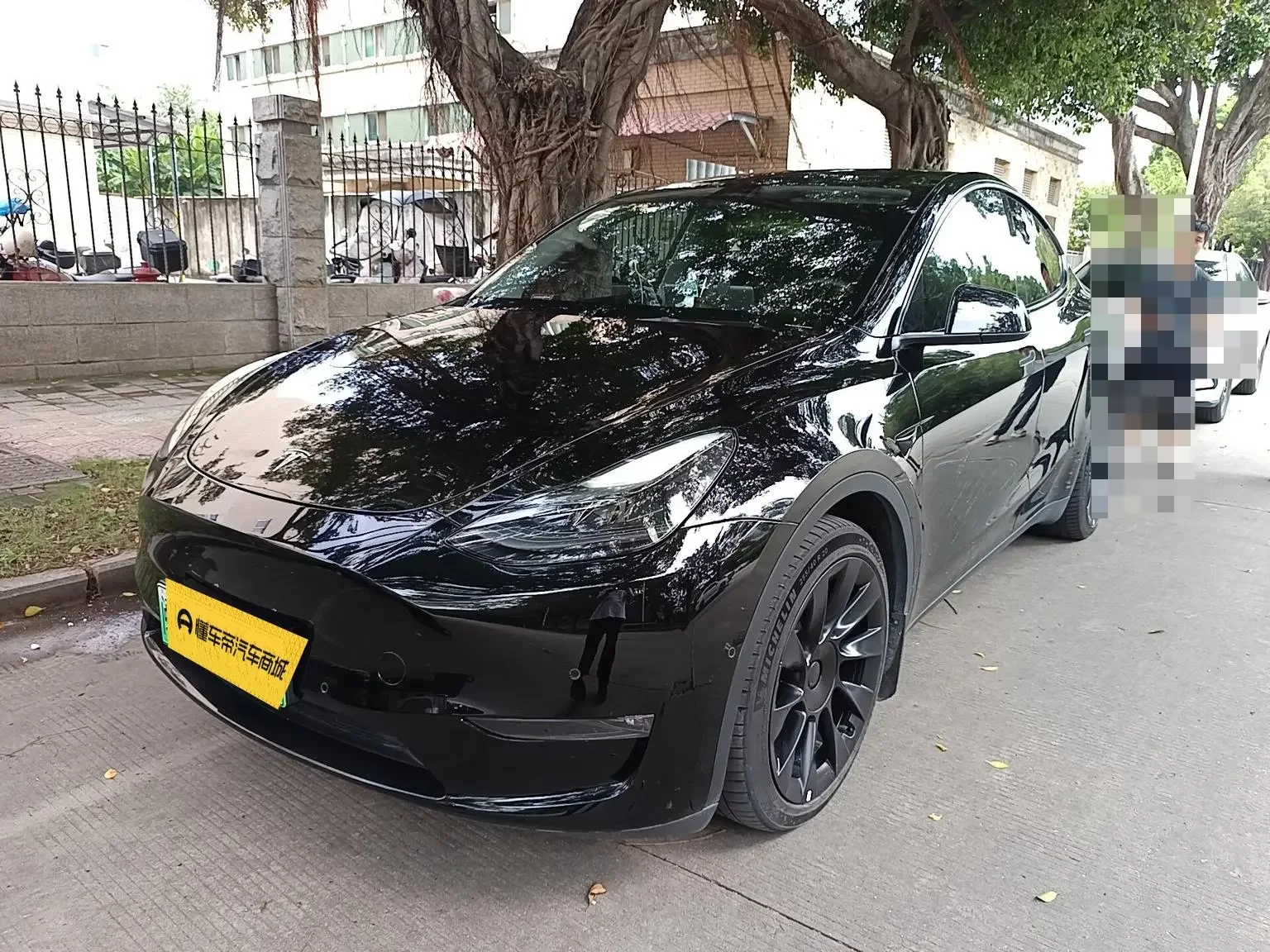 Tesla Model Y 2021