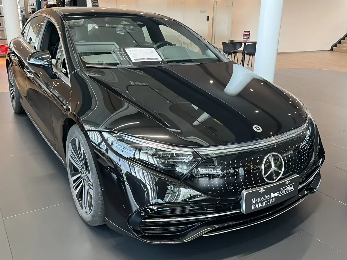 Mercedes-Benz EQS