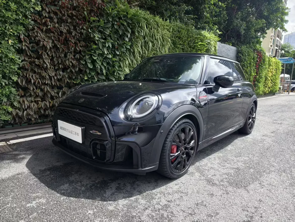 MINI JCW  из Китая