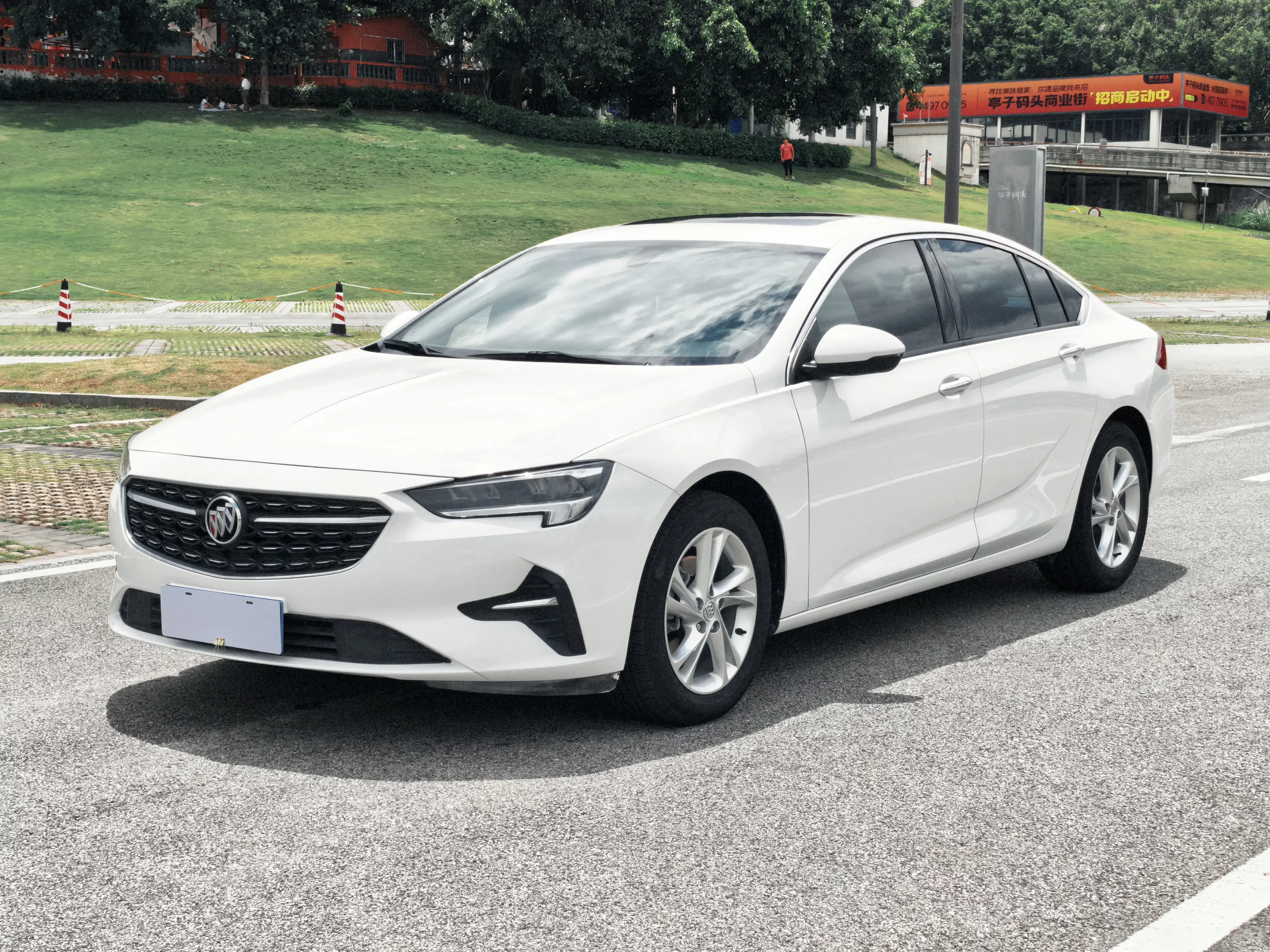 Buick Majesty 2022