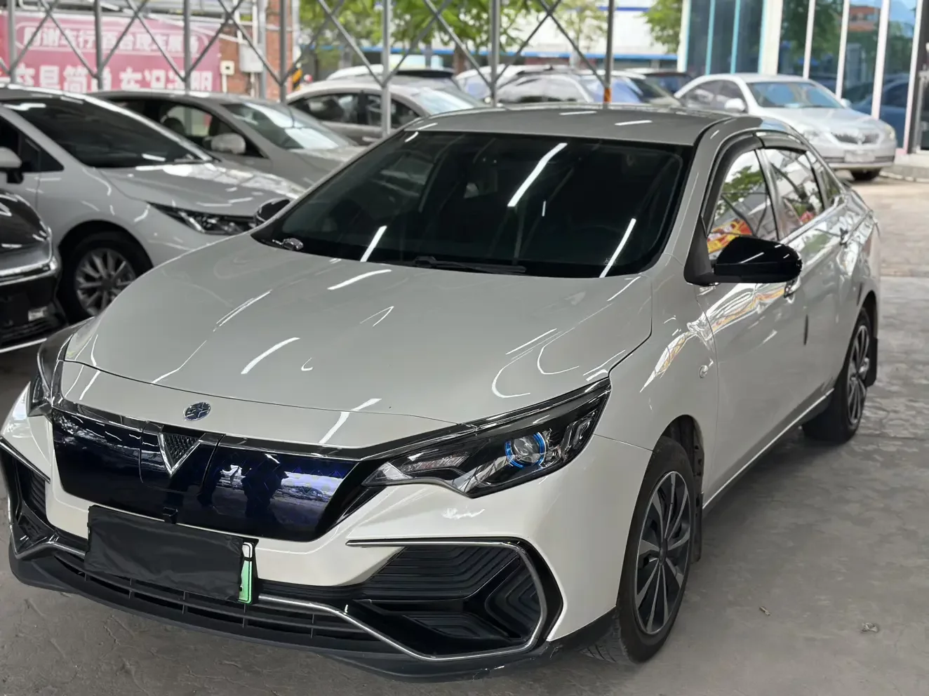 Kai Chen Venucia D60 EV