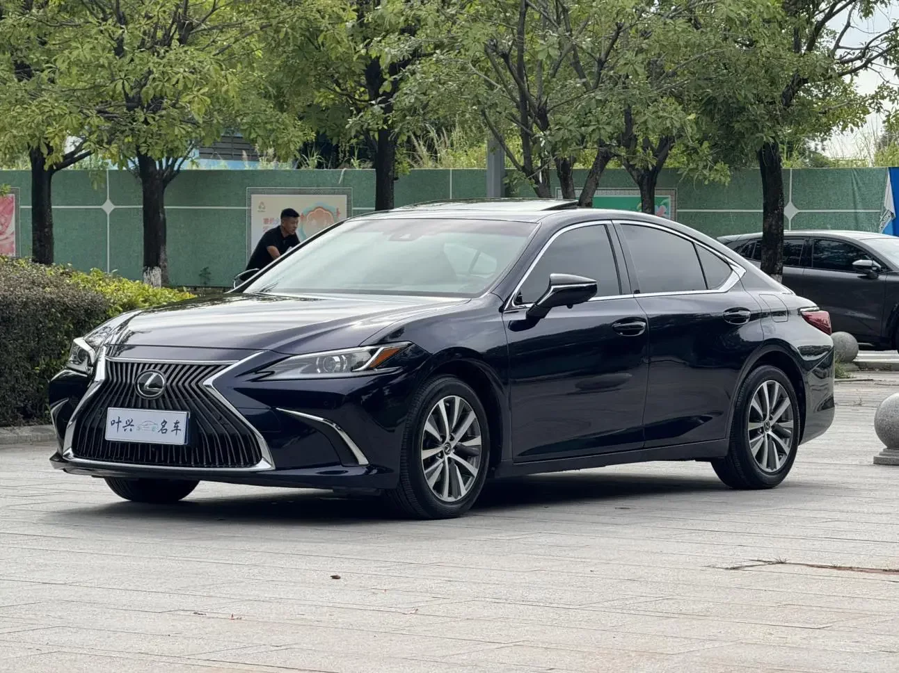 Lexus ES 2019