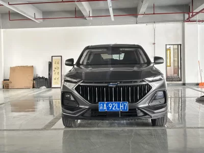 Oshan Changan Auchan X5
