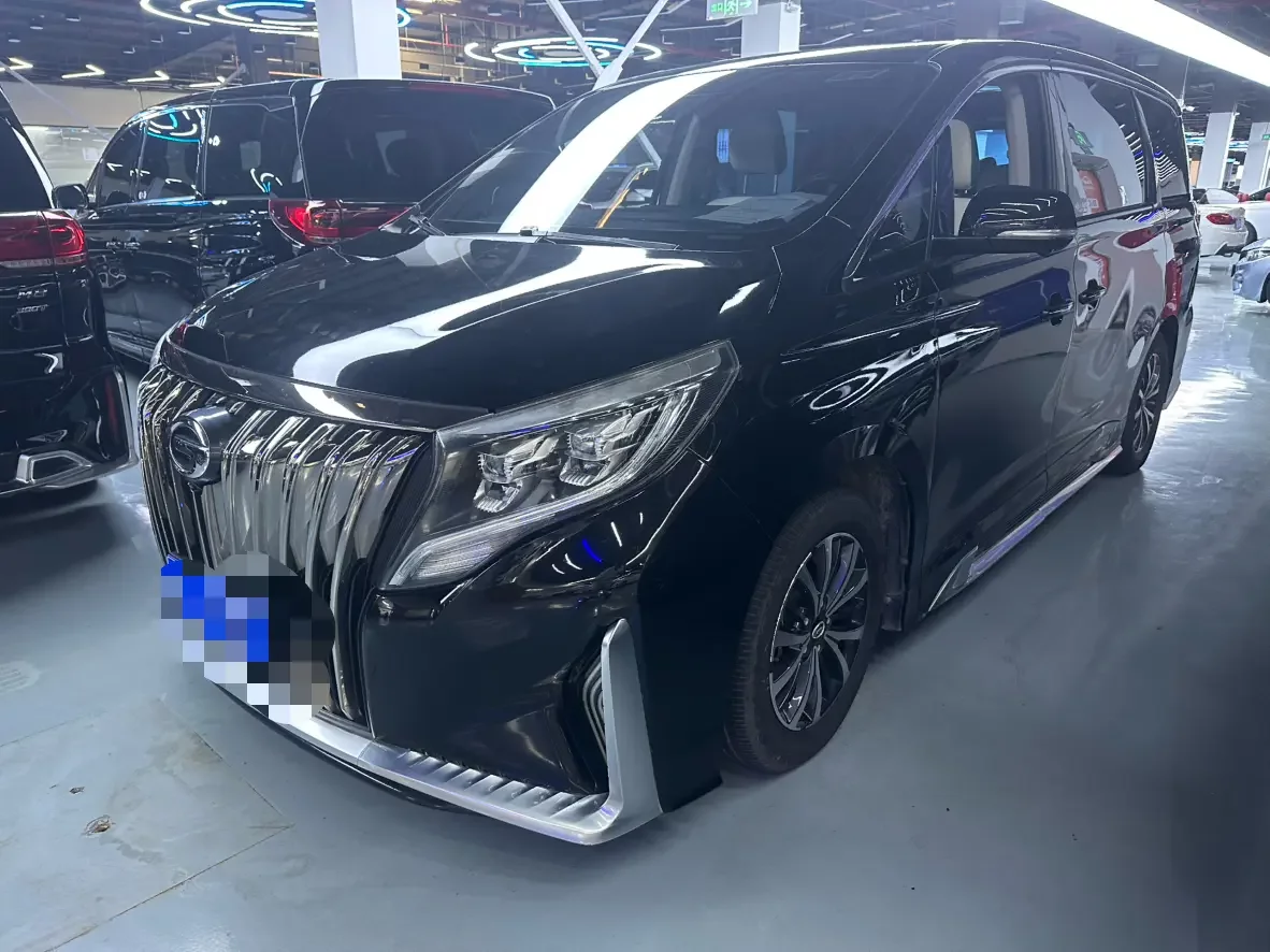 GAC Trumpchi M8