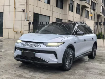 Leapmotor C11