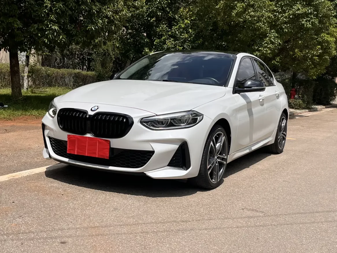 BMW 1 Series 2022