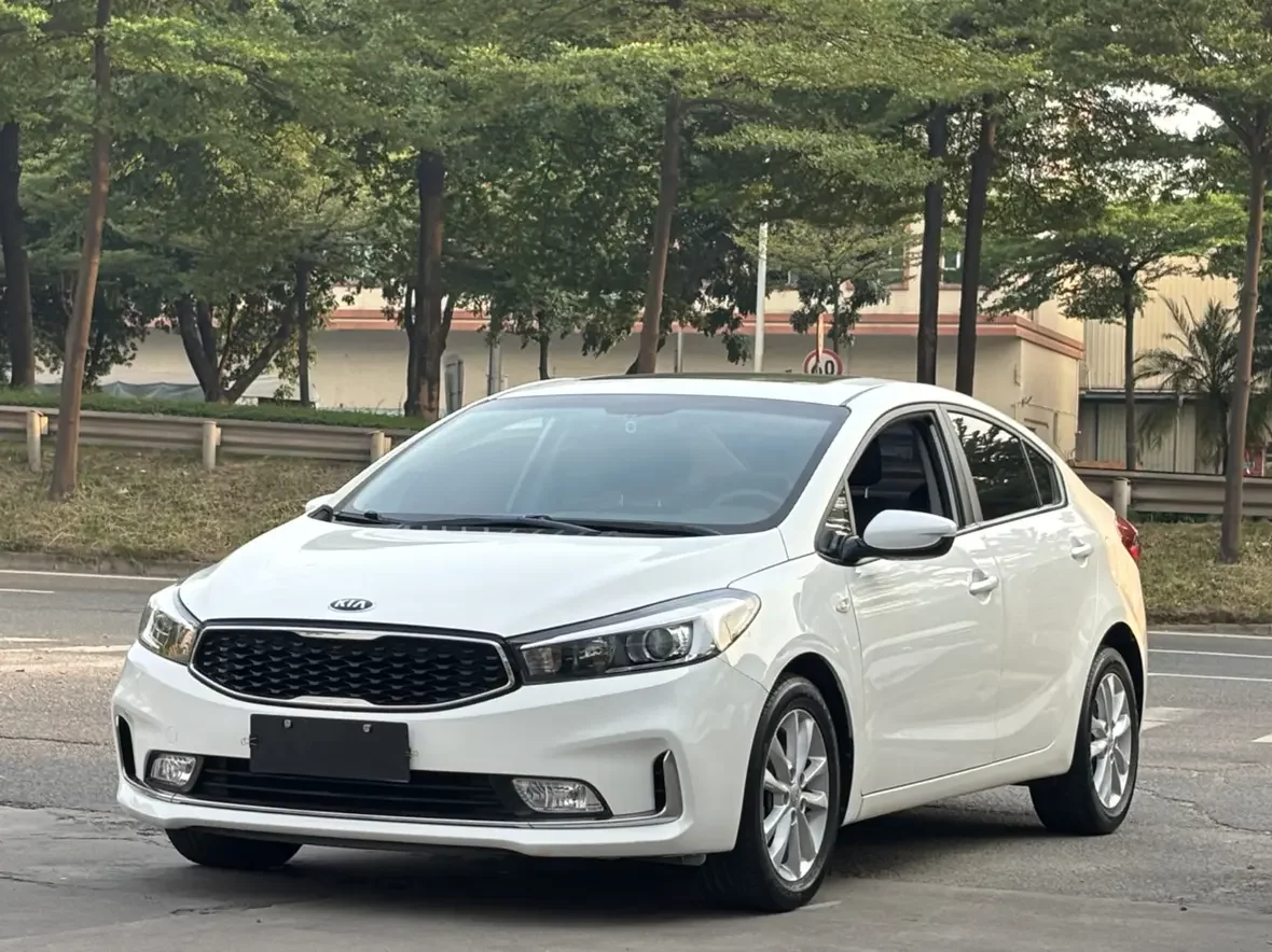 Kia K3 2016
