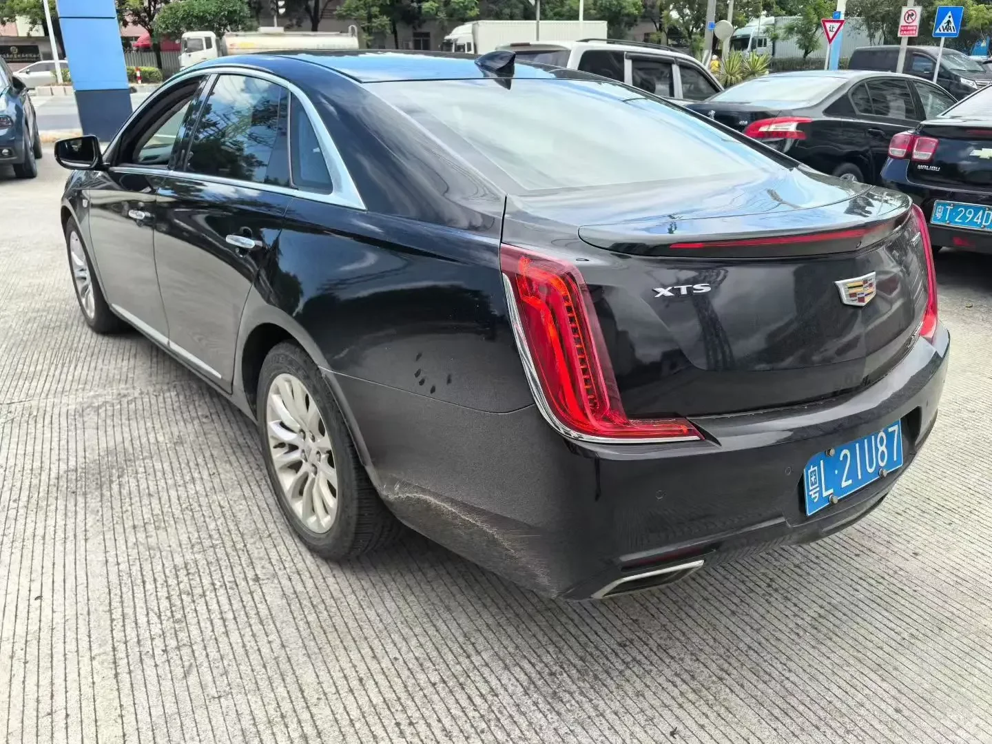 Cadillac XTS