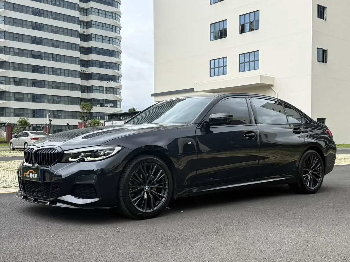 BMW 3 Series 2021