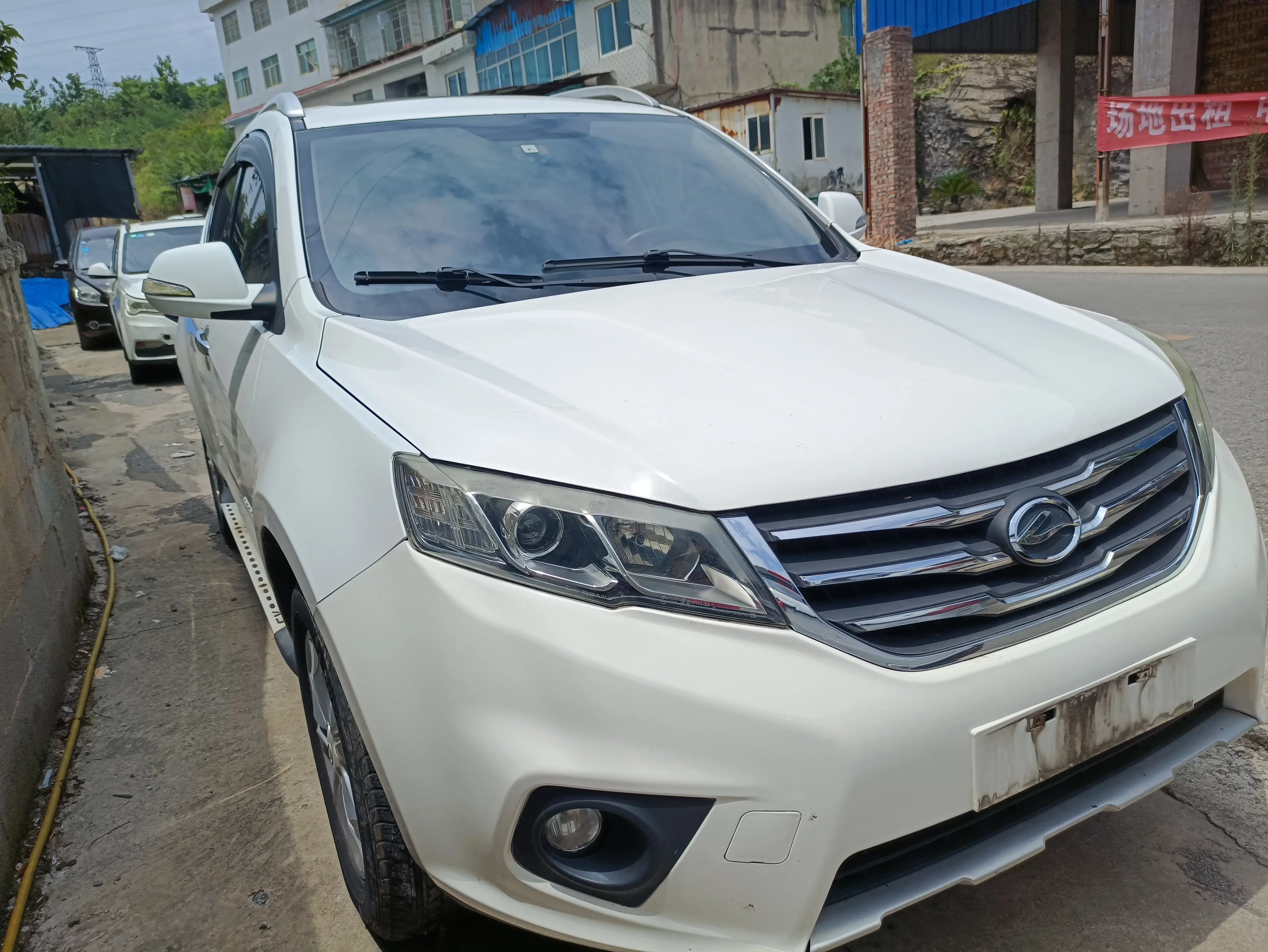 Lu Feng Landwind X7  из Китая