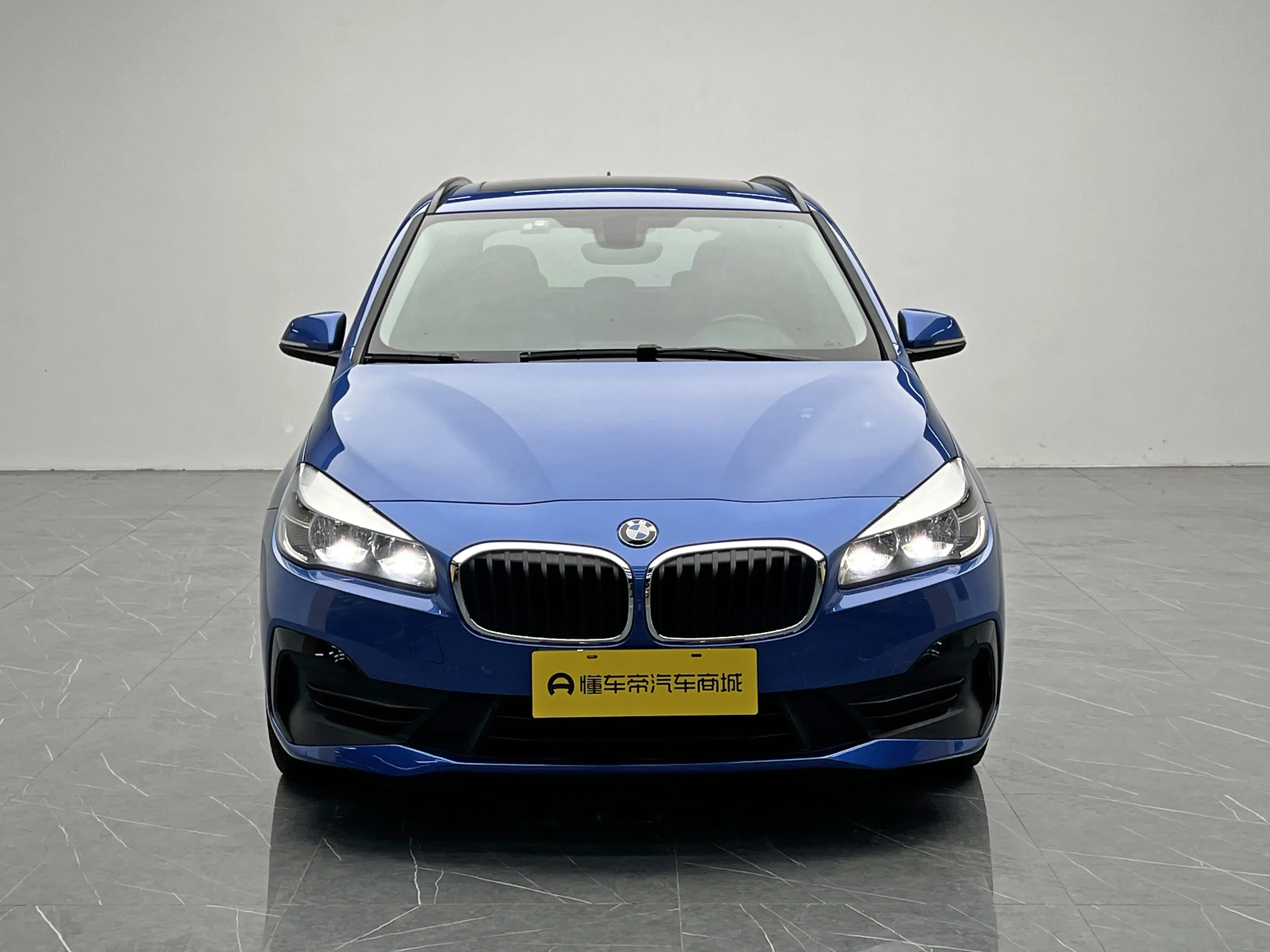 BMW 2 Series Active Tourer  из Китая