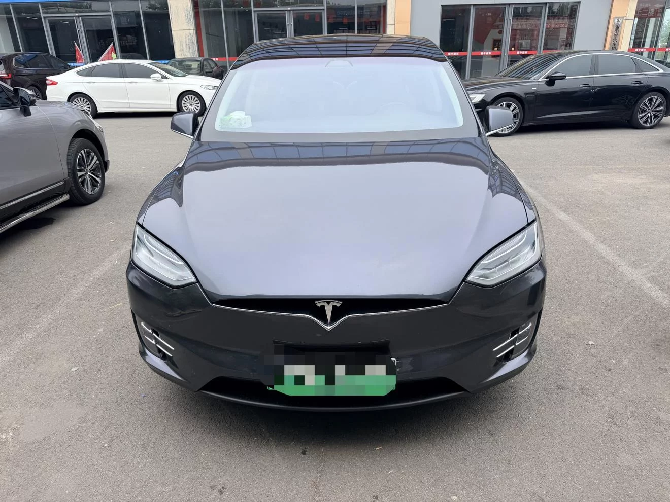Tesla Model X  из Китая