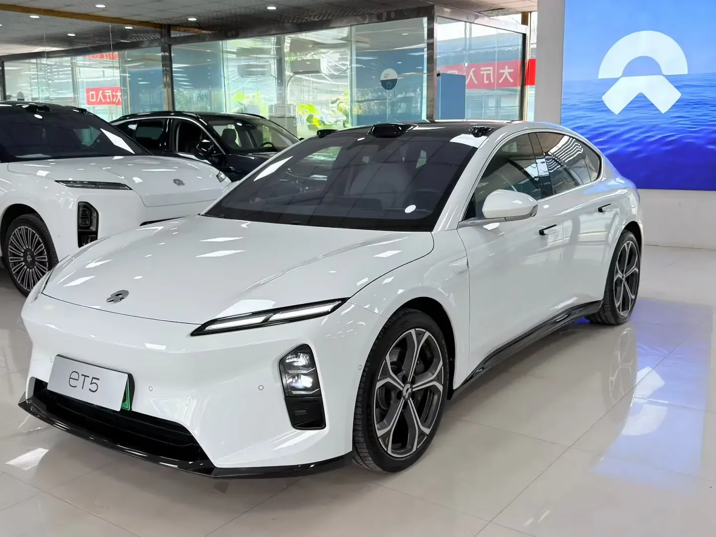 NIO ET5 2025