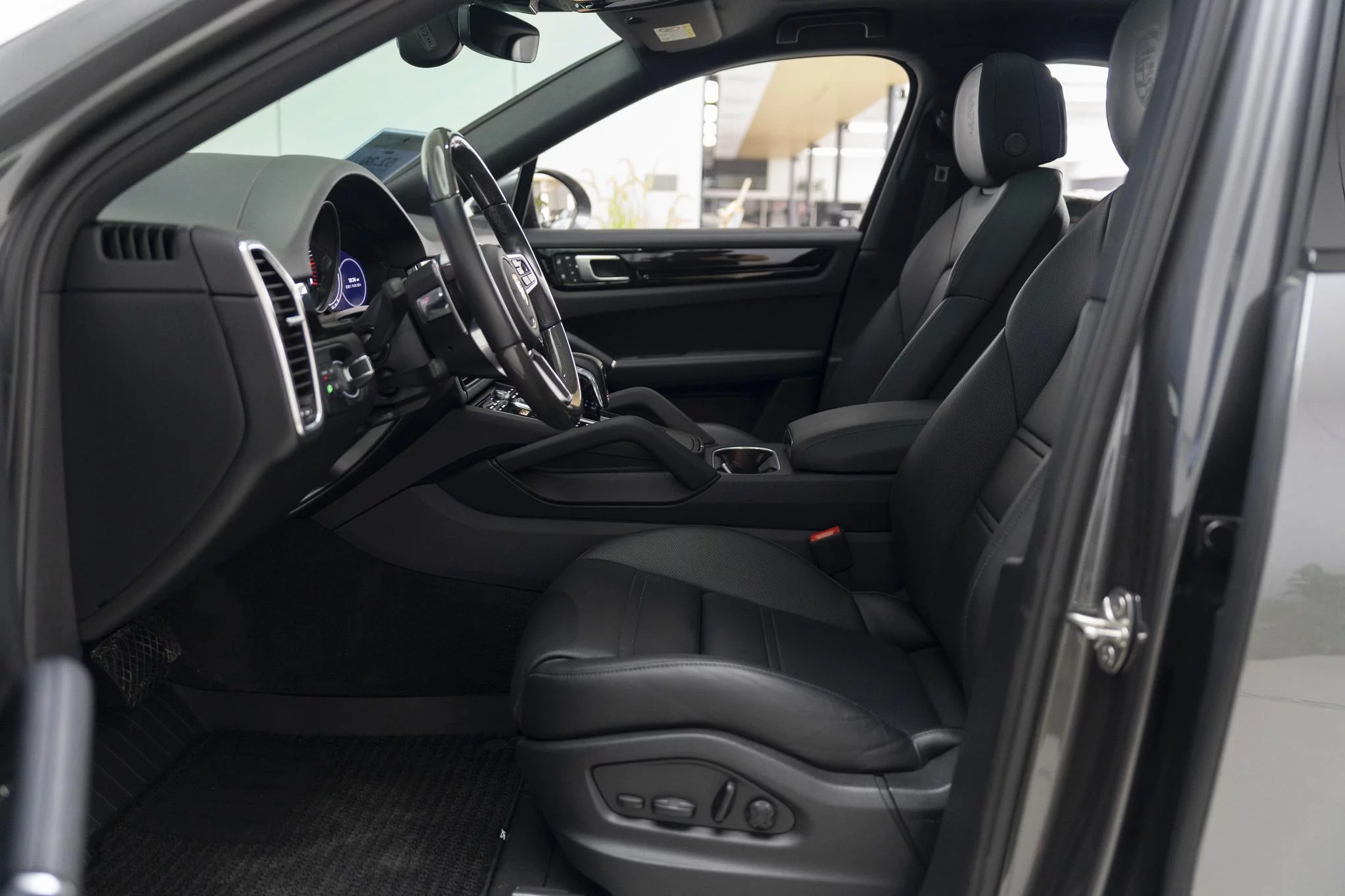 Porsche Cayenne Coupe