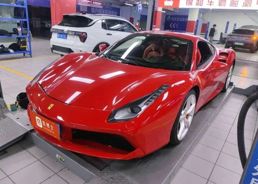 Ferrari 488  из Китая
