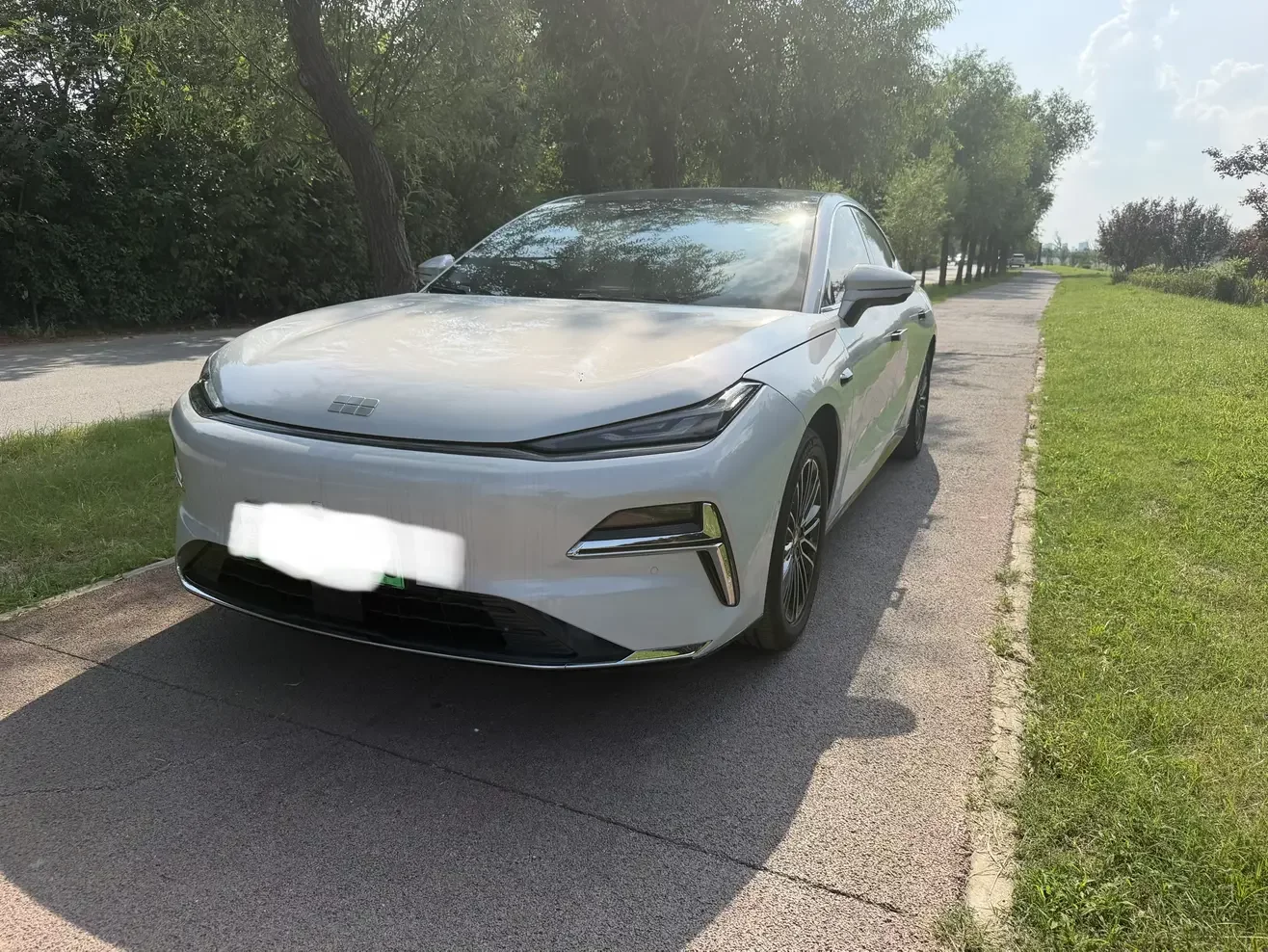 Geely Galaxy Star 8 PHEV